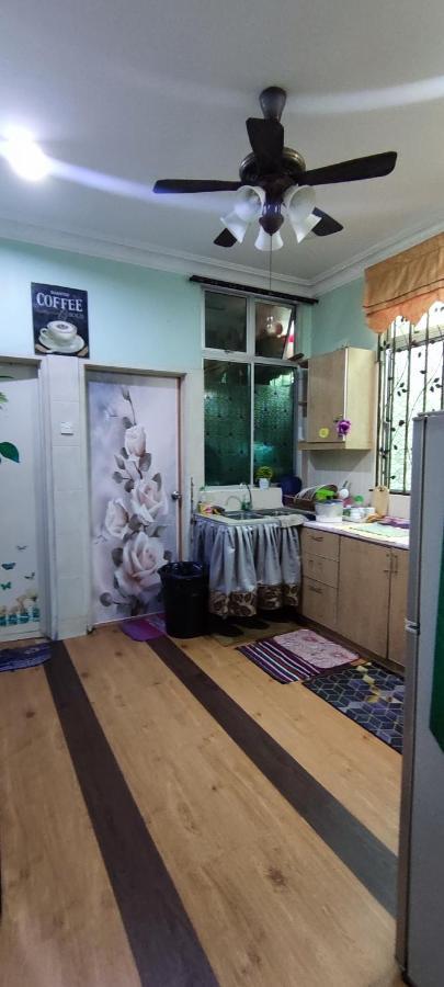 Hawwa Sara Muslim Homestay Malakka Dış mekan fotoğraf